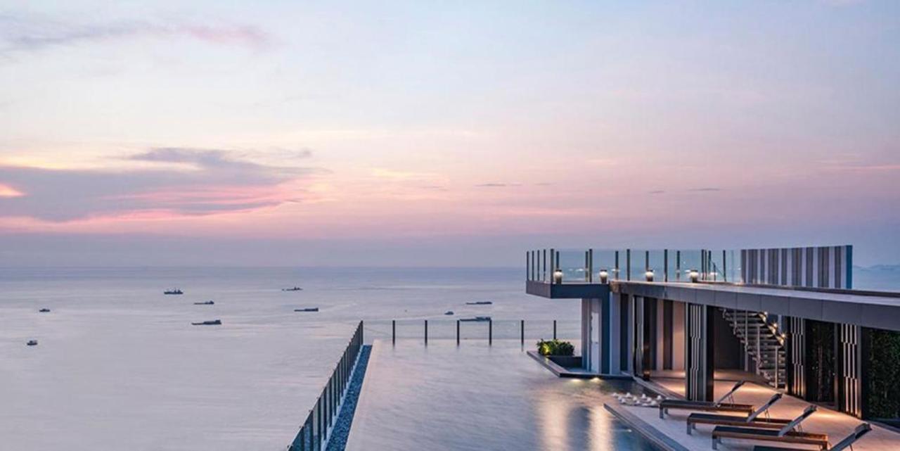 The Base Central Apartments Pattaya Buitenkant foto
